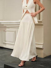 Mid-Waist Pleated Skirt