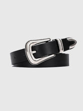 Essential Leather Belt