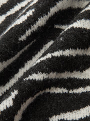 Metal Button Zebra-Striped Knit Vest