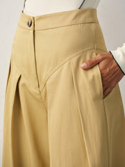 High-Waisted Pleated Wide-Leg Pants