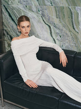 Textured Off-Shoulder Mermaid Hem Midi Dress