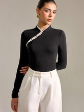 Contrast Trim Mandarin Collar Fitted T-Shirt