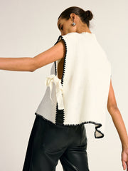 Contrast Trim Side Bow Mock Neck Sweater Vest