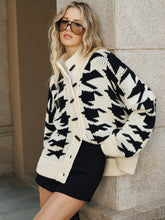 Houndstooth Horn Button Knit Cardigan