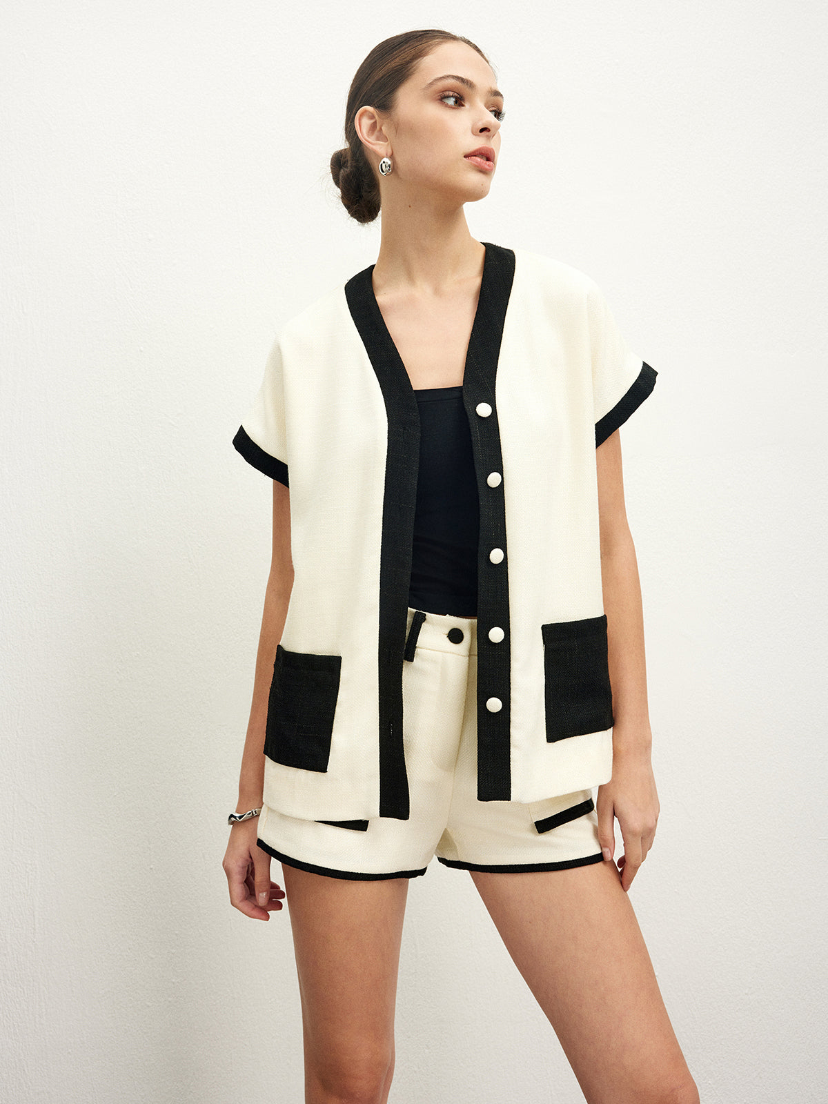 Contrast Binding Pockets Blouse