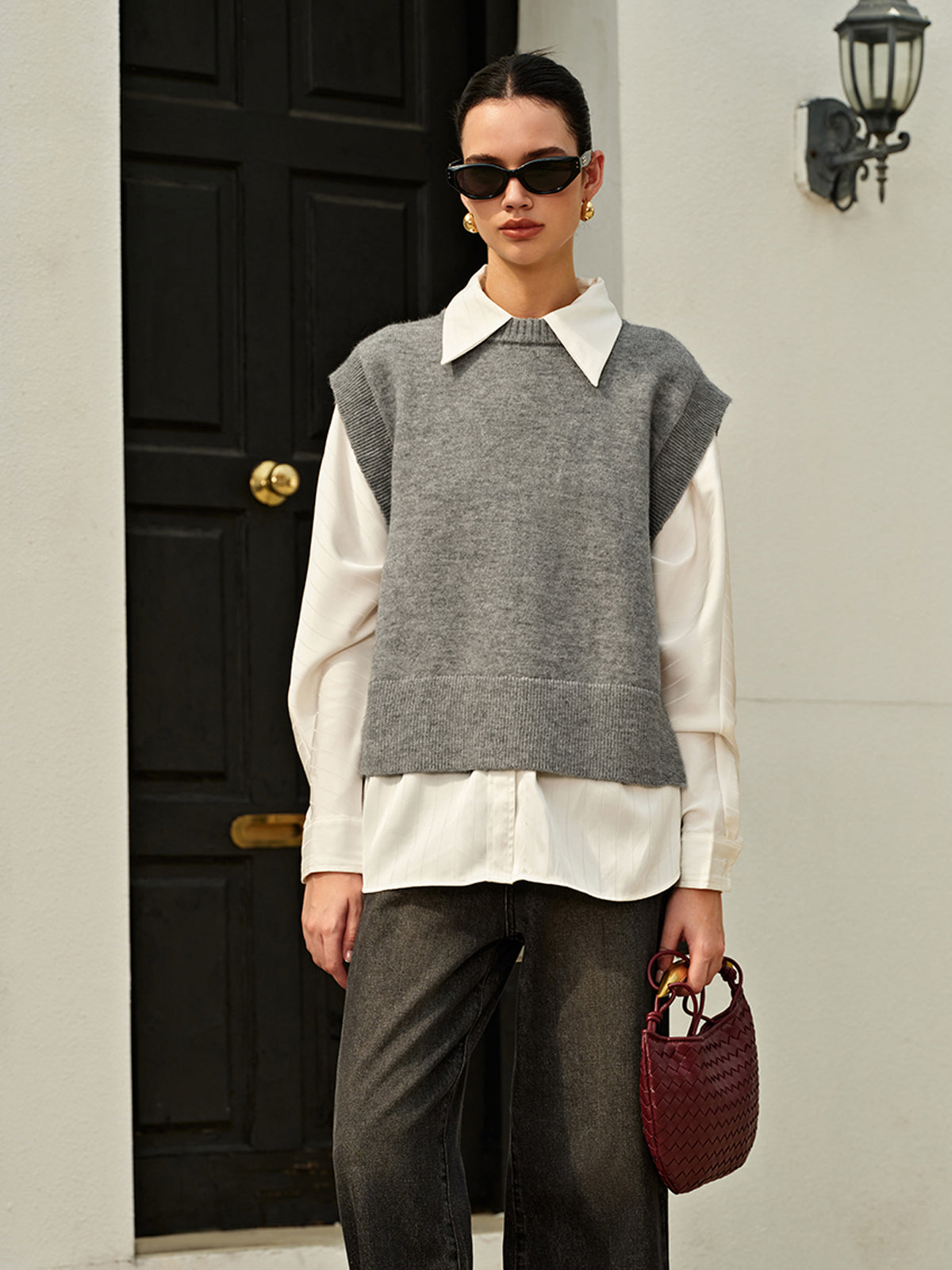 Versatile Side Buckle Belt Sweater Vest