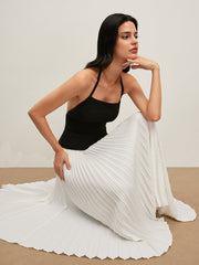 Backless Halter Pleated Dress