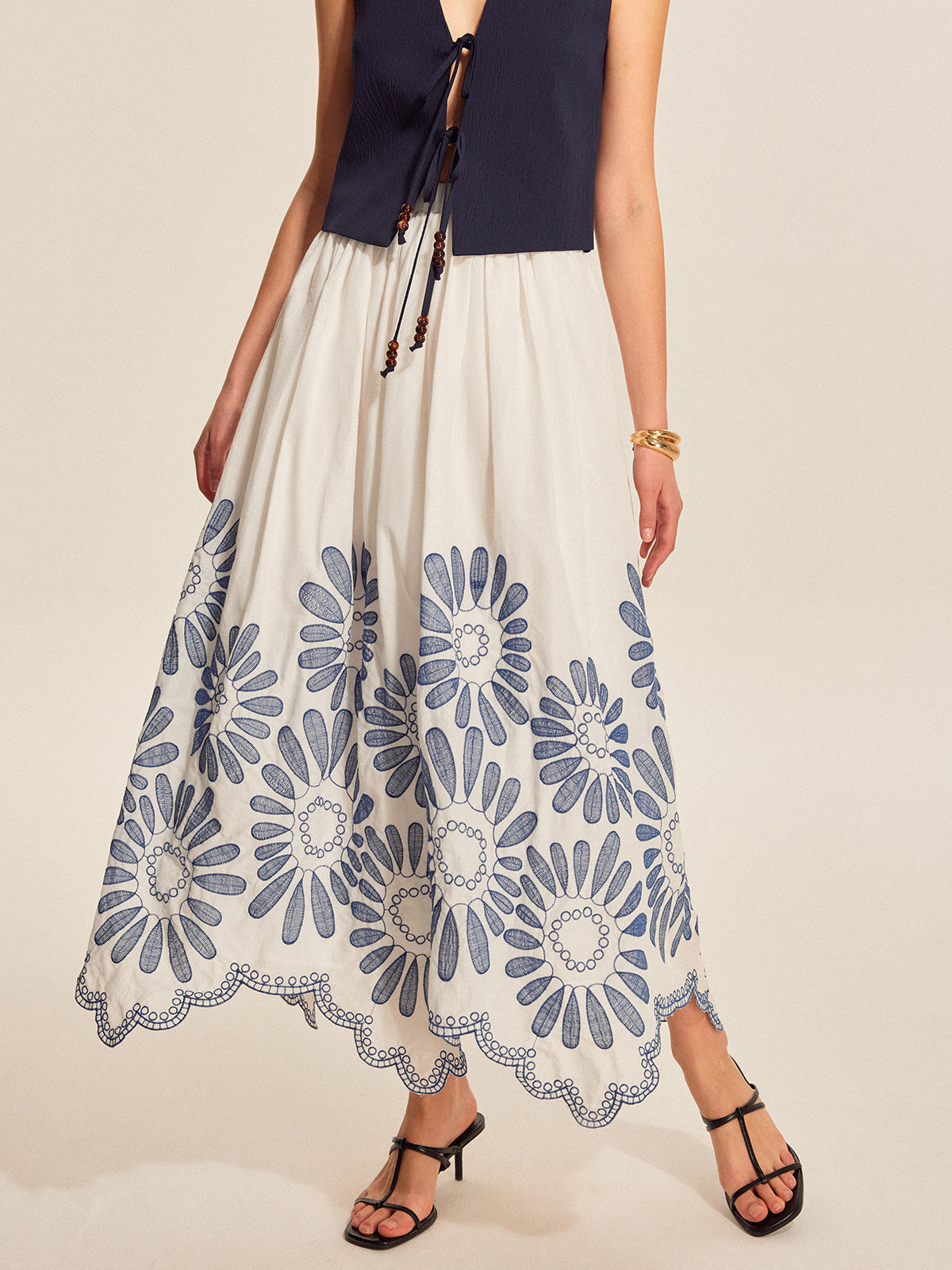 Embroidered Scalloped Hem Skirt