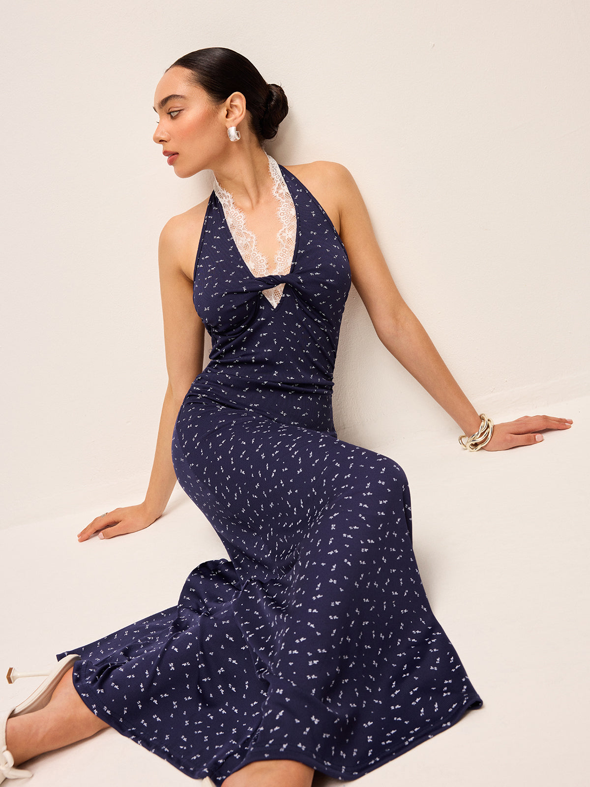 Lace Trim Halter Neck Printed Dress