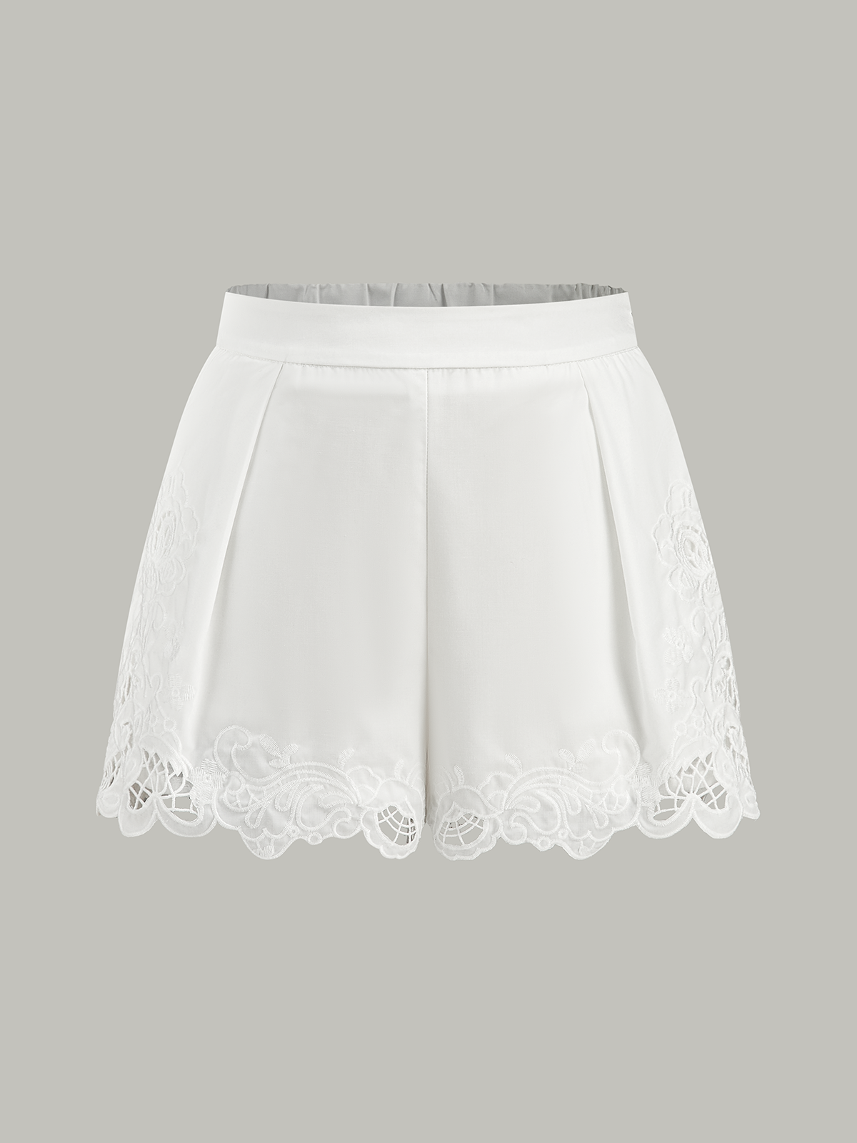 Lace Trim Mid-Waist Shorts