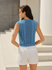 Cable-Knit Sleeveless Buttoned Vest