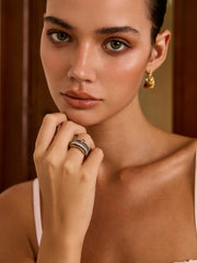 Interlocking Full-Set Cubic Zirconia Rings