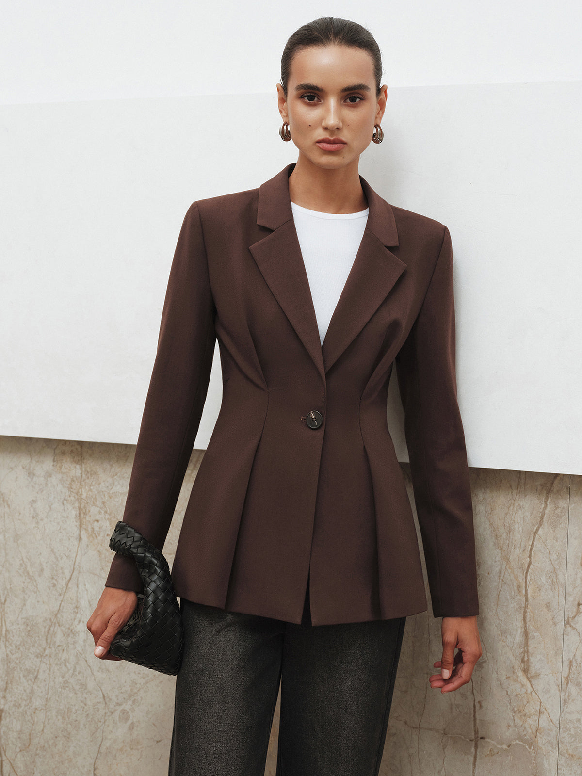 Slim Fit Single-Button Blazer