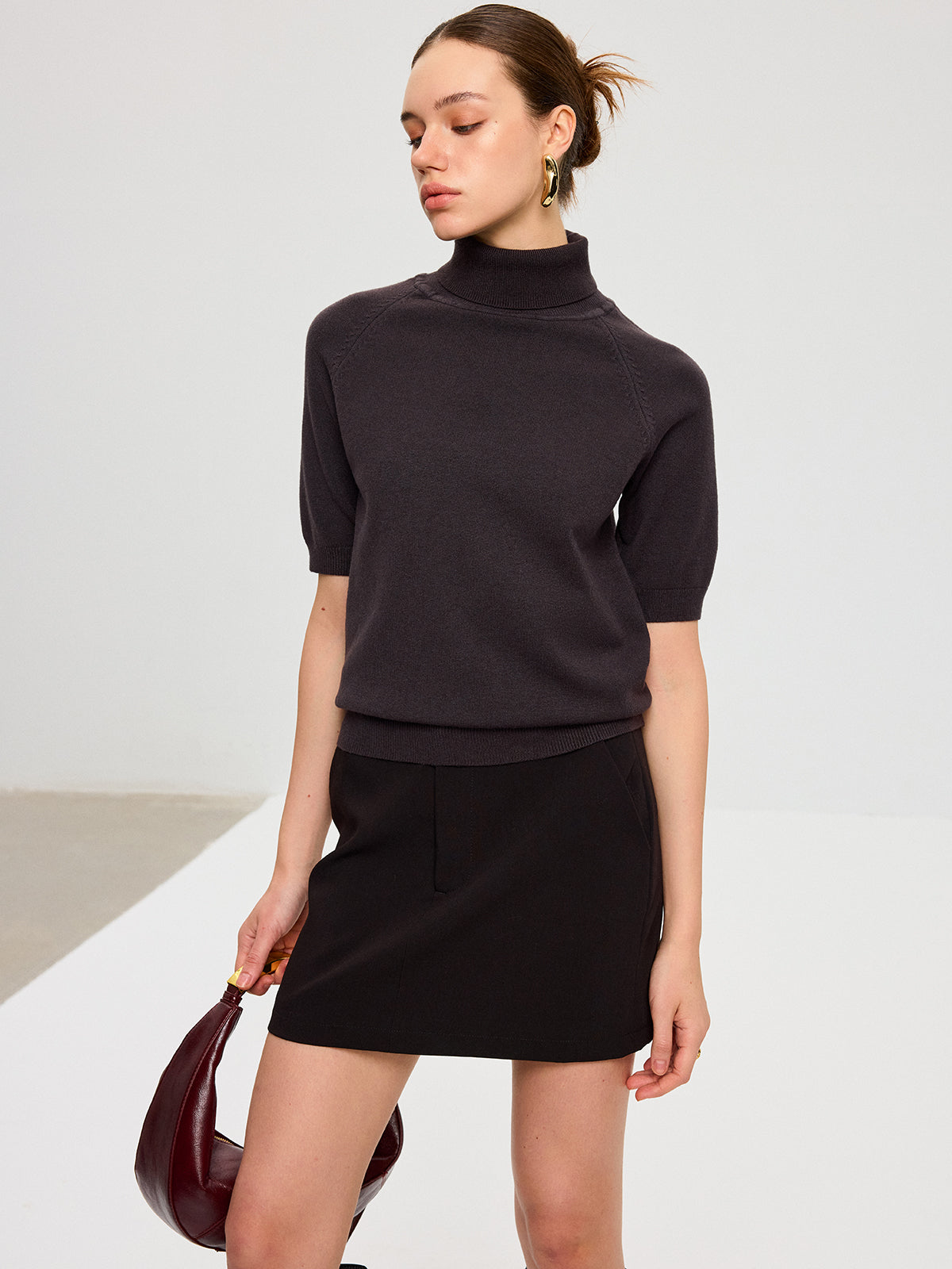 Turtleneck Short Puffed Sleeve Knit Top