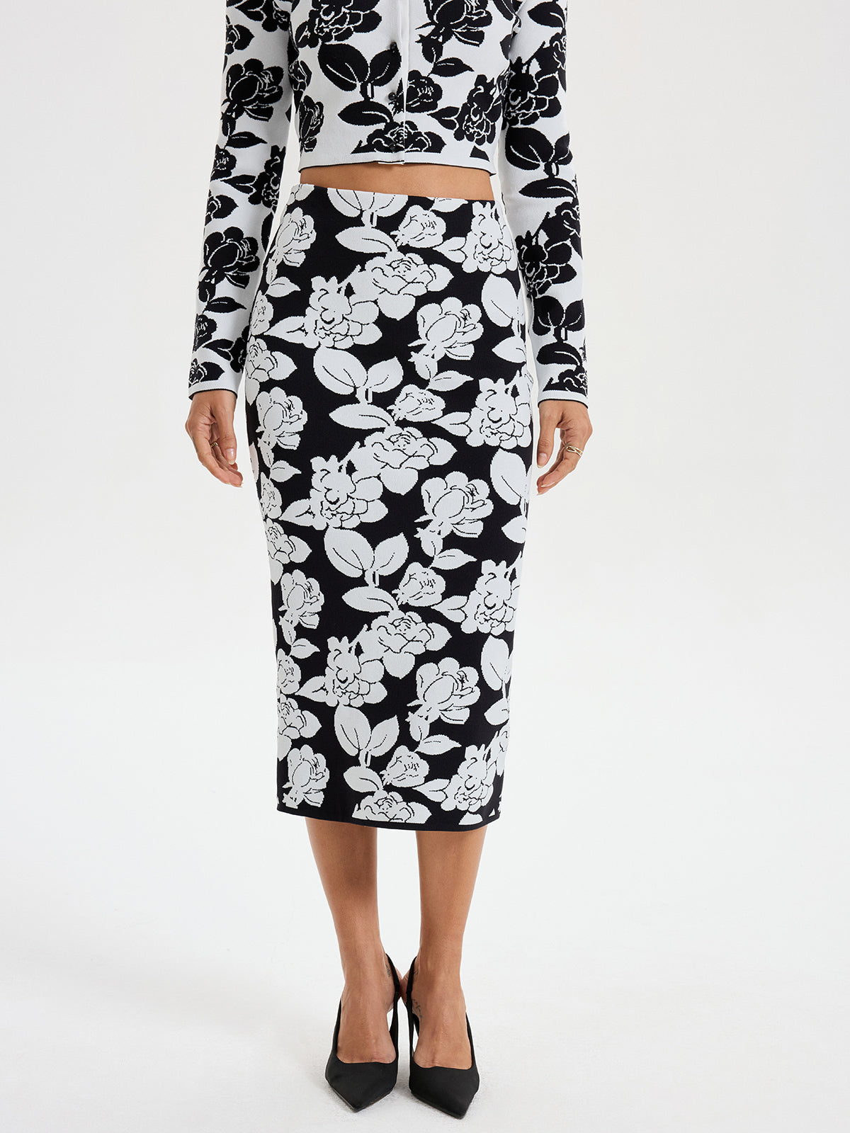 Floral Pattern Knit Midi Skirt